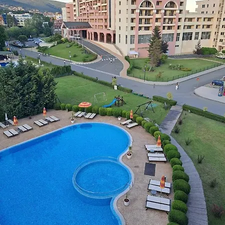 Sunny Plaza Солнечный берег
