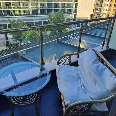 公寓 Sunny Plaza *