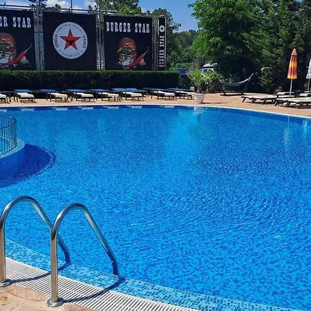 Апартамент Sunny Plaza *